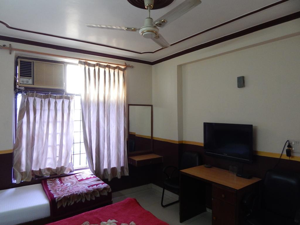 Airport Hotel Paradise International New Delhi Luaran gambar