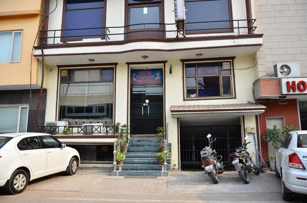 Airport Hotel Paradise International New Delhi Luaran gambar