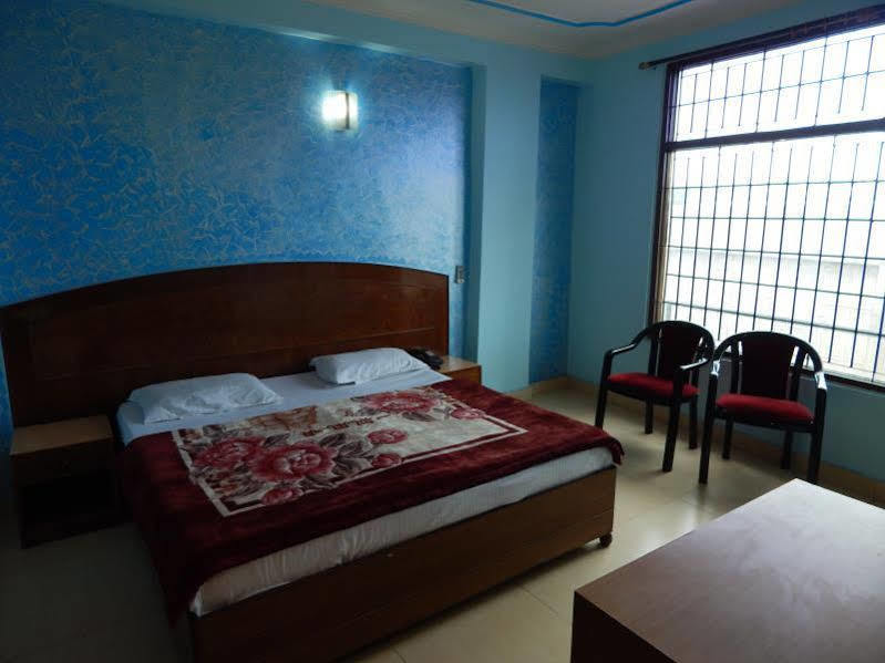 Airport Hotel Paradise International New Delhi Luaran gambar